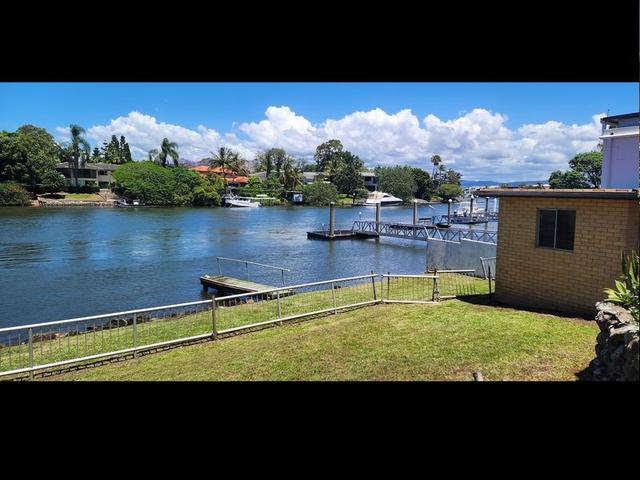 2 Binda Place, QLD 4217