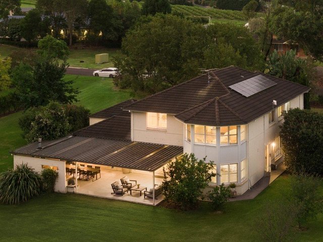 8 The Grange, NSW 2571