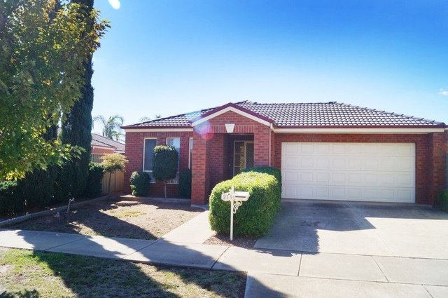 27 Appletree Crescent, VIC 3630