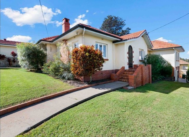 26 Ontario Street, QLD 4121