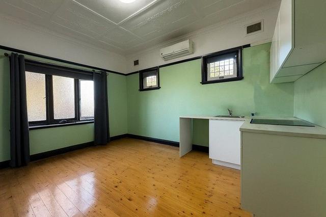 56 The Ave, NSW 2142