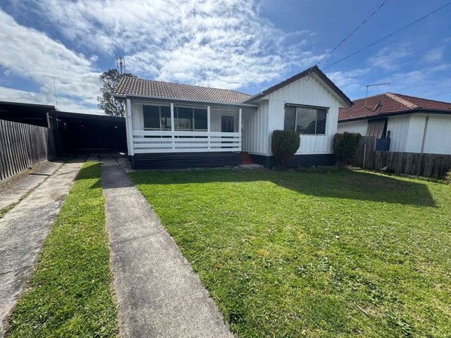 16 Miles Street, VIC 3844