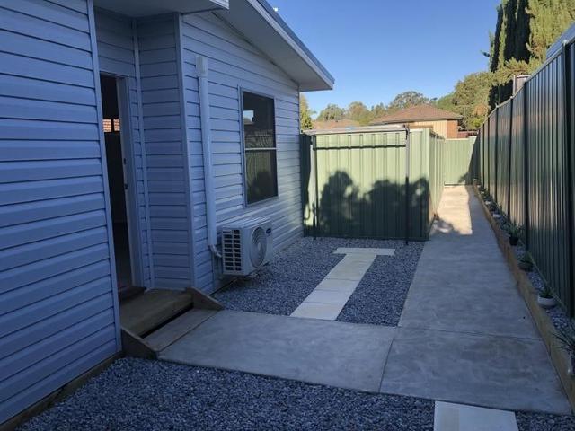 2a Long Reef Cres, NSW 2560