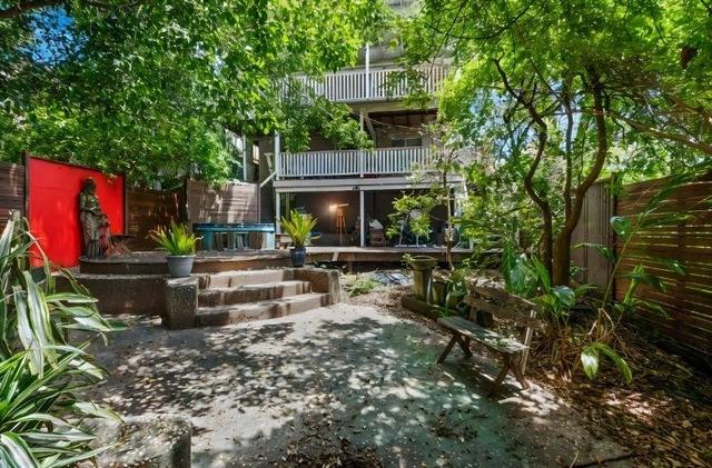 20 Heaslop Street, QLD 4102