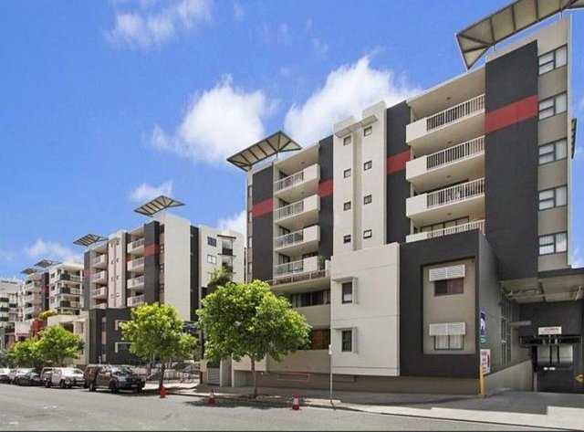 428/803 Stanley Street, QLD 4102