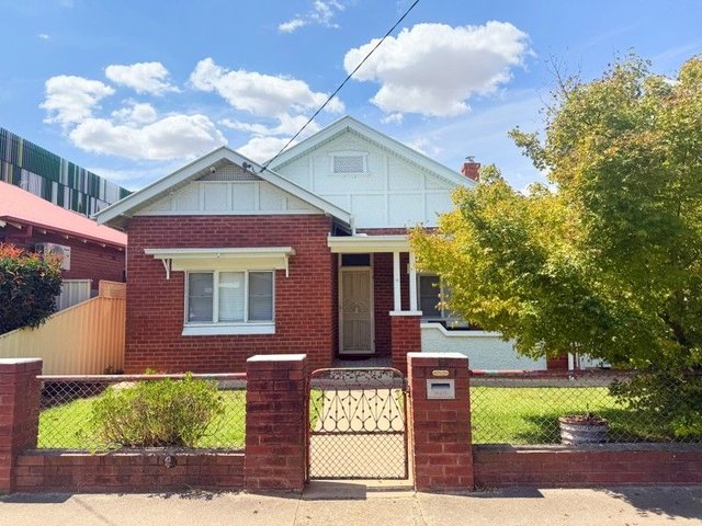 5 Yabtree Street, NSW 2650