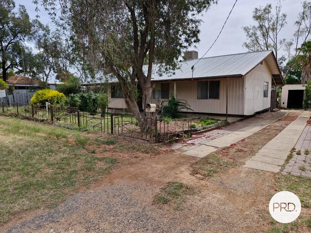 19 Henderson Street, VIC 3490