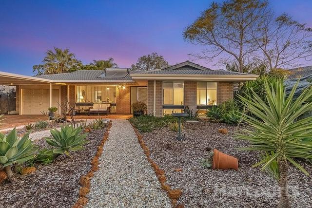 4 Turnatt Way, WA 6065