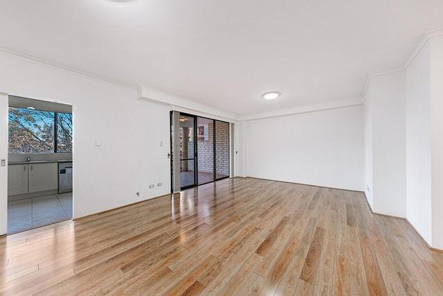 17/15A Herbert Street, NSW 2065