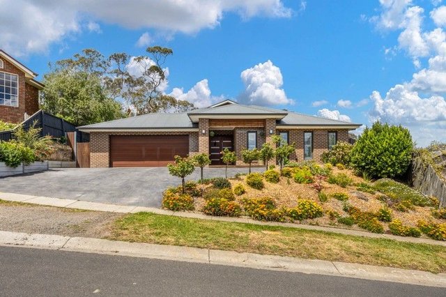 71 Yellow Gum Boulevard, VIC 3429