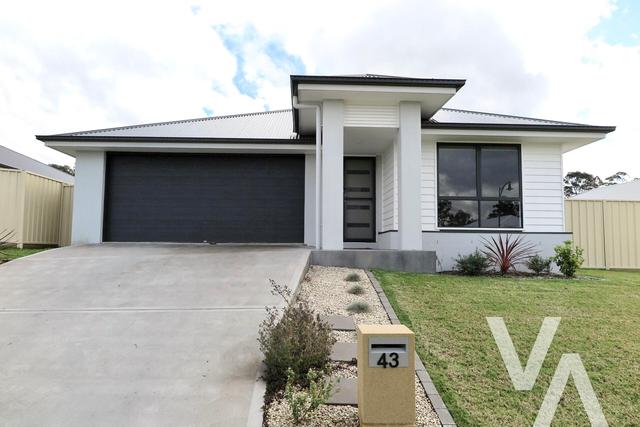 43 Turnberry Avenue, NSW 2325