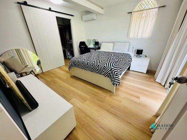 2 Camelot  Court, NSW 2118