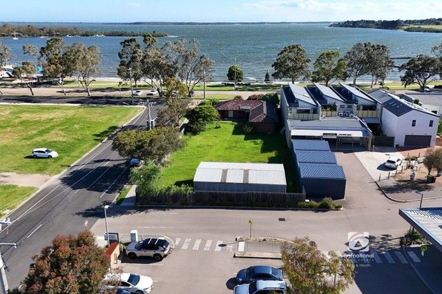 35 Esplanade, VIC 3880