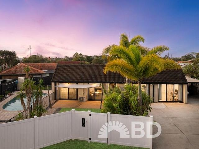 5 Shiraz Court, QLD 4021
