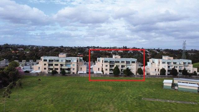 203B/1 Manna Gum Court, VIC 3058