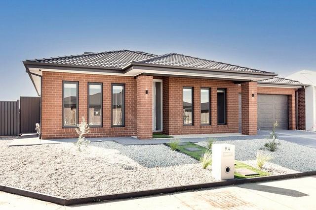 94 Lugano Avenue, VIC 3350