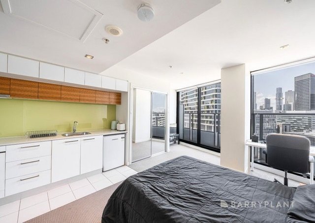 2311B/100 Harbour Esplanade, VIC 3008