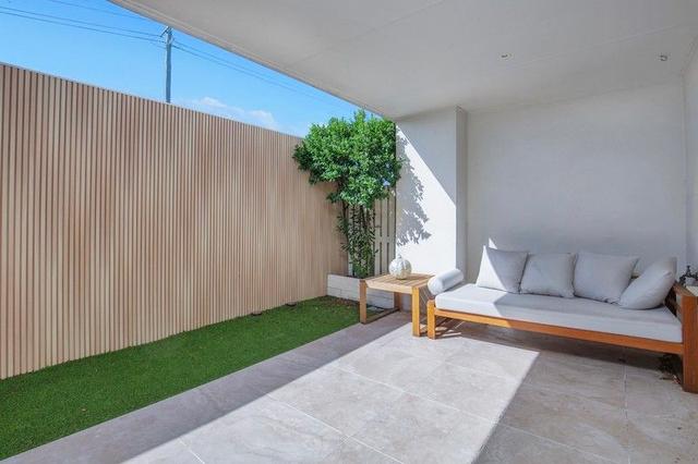 6 La Savina Drive, QLD 4216