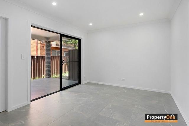 1/2 Alice Street North, NSW 2195