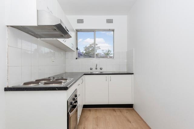 8/3 Dunlop Street, NSW 2151