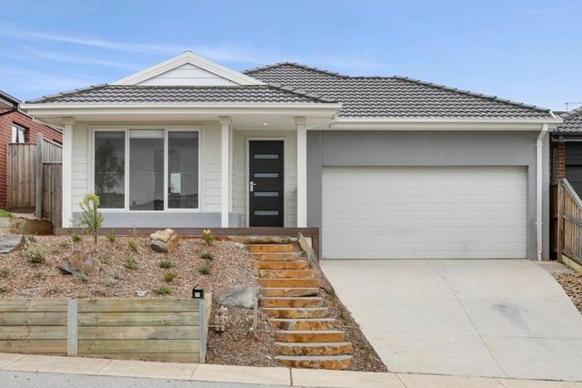 11 McCubbin Parade, VIC 3222