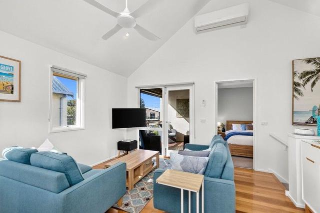 2/105 Dare Street, VIC 3226
