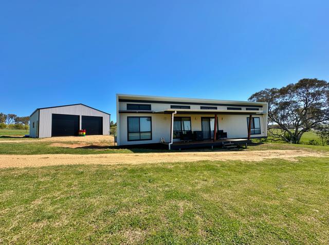 110 Browns Lane, NSW 2594