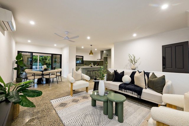 180-182 Woodward Street, QLD 4870