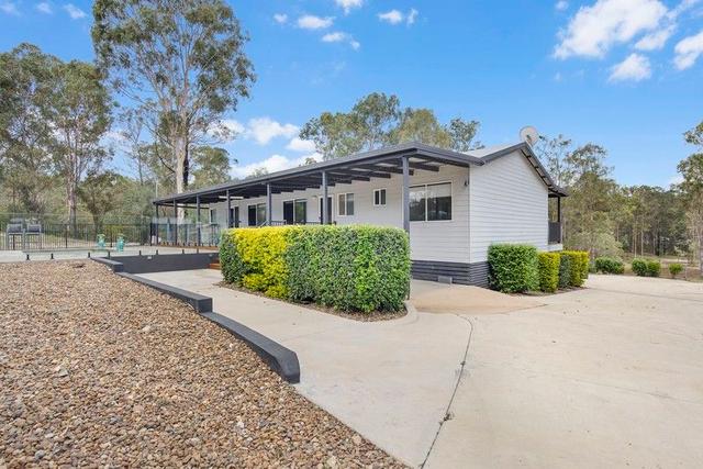 207 Kirsten Drive, QLD 4570