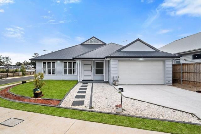 16 Na Daang Crescent, NSW 2568