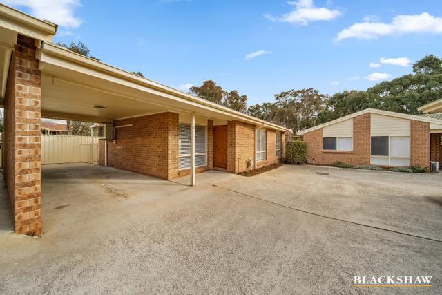 2/7-9 Walker Crescent, NSW 2619
