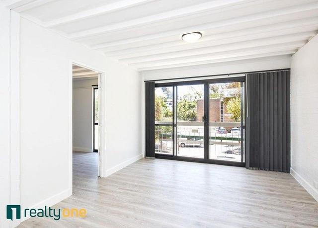 16/1 Murray Avenue, WA 6012