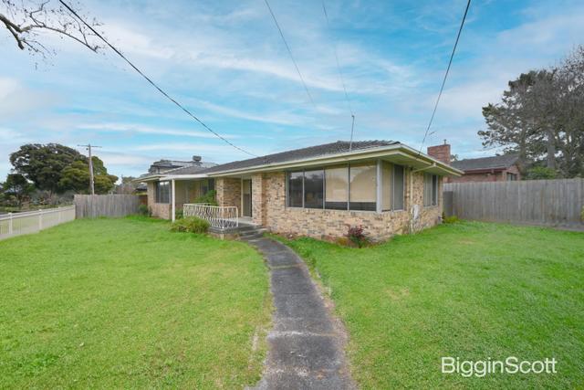 8 Wooral Court, VIC 3168