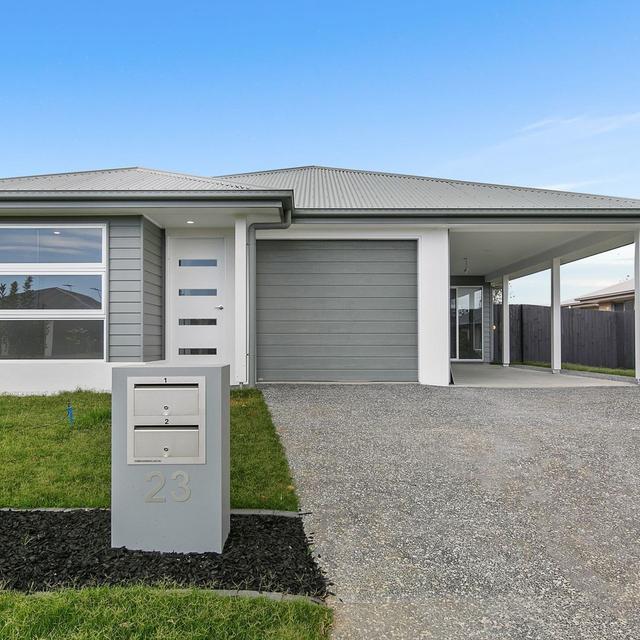 2/23 Courtie Street, QLD 4510