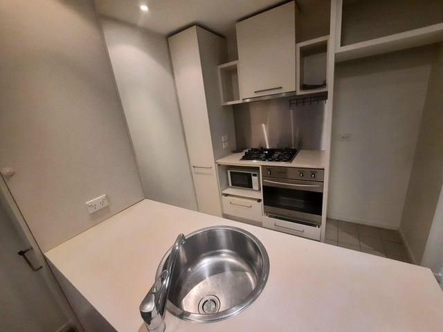 G11/1 Bouverie Street, VIC 3053