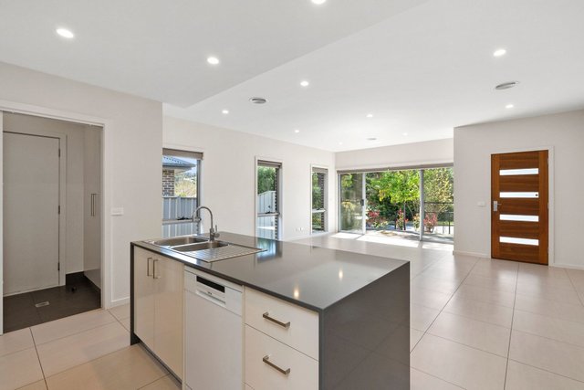 15 Eggleston Crescent, ACT 2606