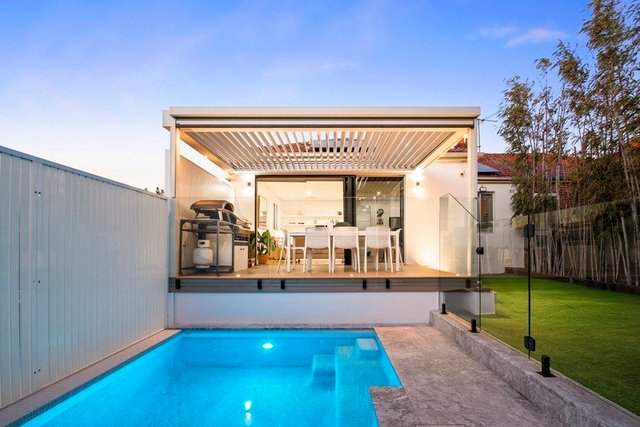 15 Charman Avenue, NSW 2035
