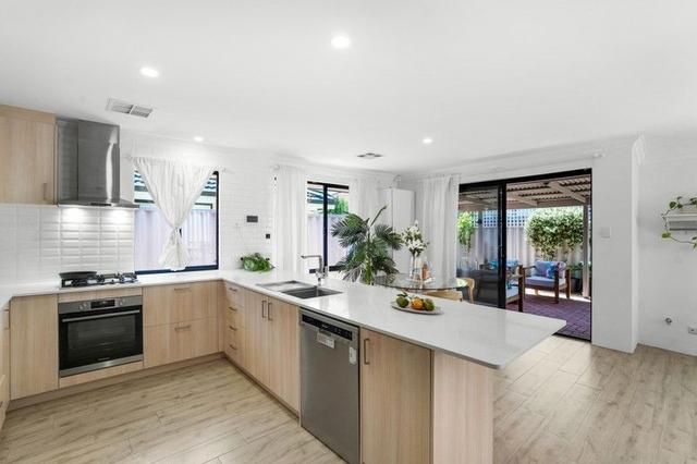 6 Santarosa Way, WA 6021