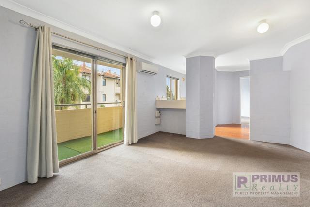 14/19 Delamere Avenue, WA 6151
