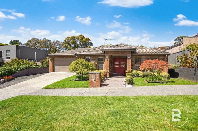 8 Falkirk Road, VIC 3350