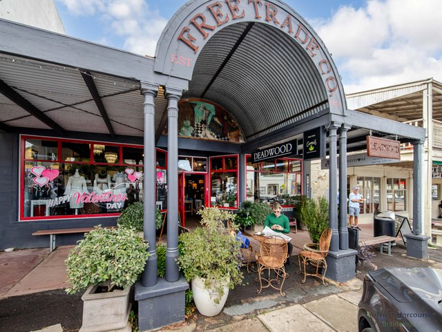 103 Wallace, NSW 2622