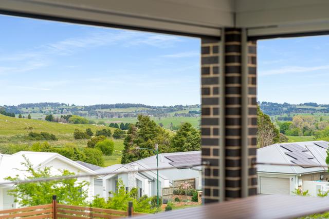 1 Montgomery Way, NSW 2577