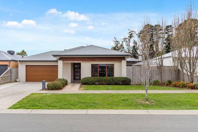 18 Beaumont Place, VIC 3442