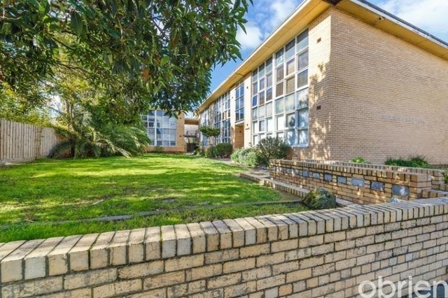 10/62-64 Mentone Parade, VIC 3194