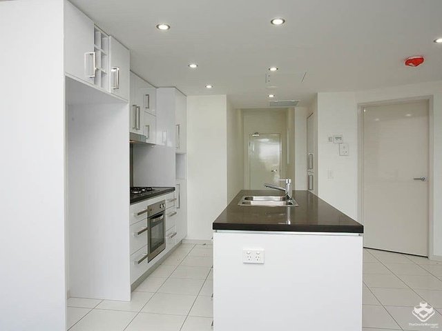 ID:3917658/42 Ferry Road, QLD 4101