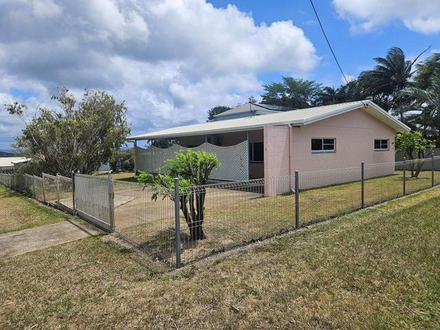 7 Hogg Street, QLD 4895