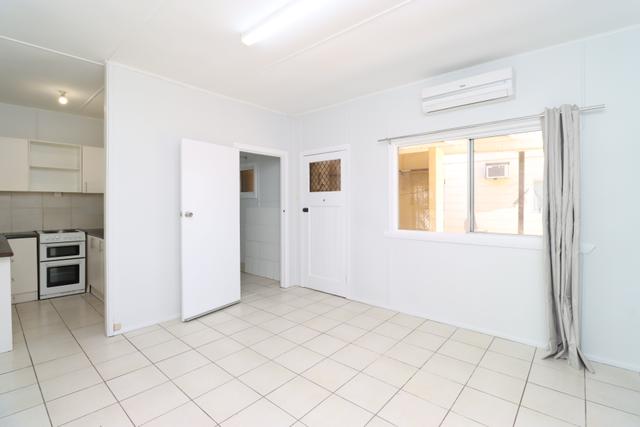 Unit 2/168 Miles Street, QLD 4825