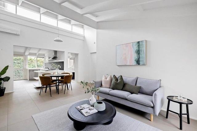 8/468 Albion Street, VIC 3055