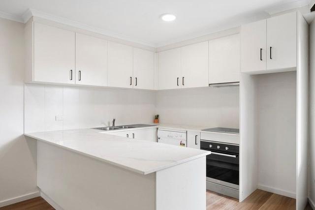 1/1802-1806 Dandenong Rd, VIC 3168
