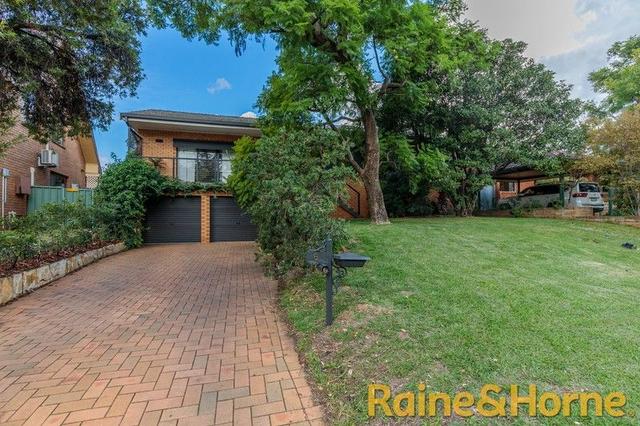 6 Brigalow Avenue, NSW 2830